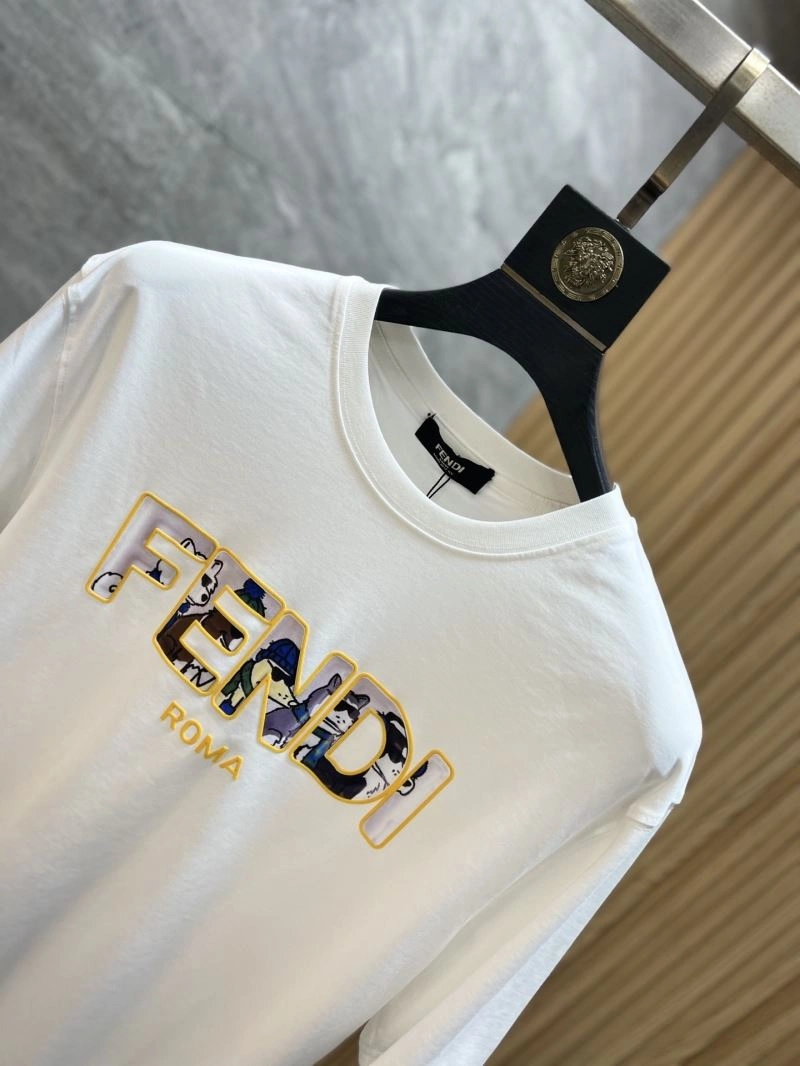 Fendi T-Shirts Durable 121674