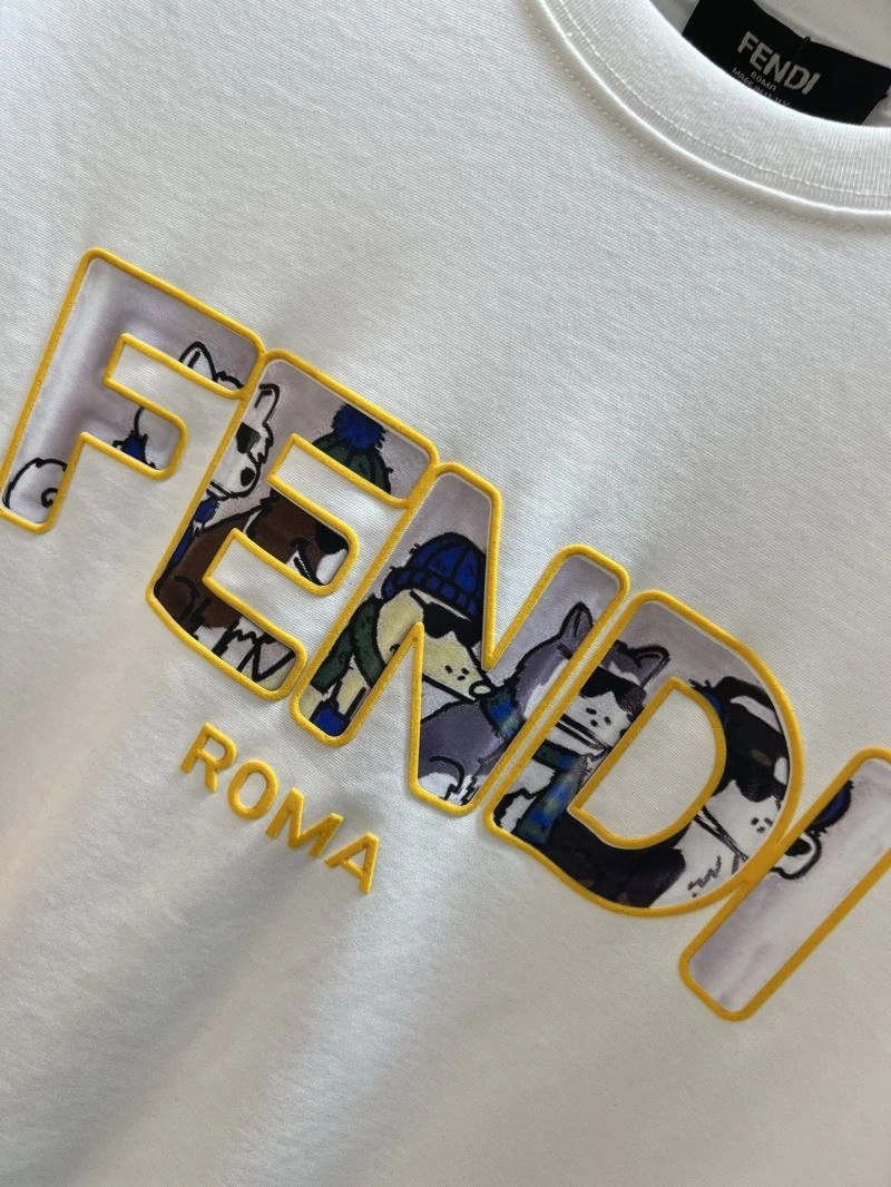 Fendi T-Shirts Durable 121674