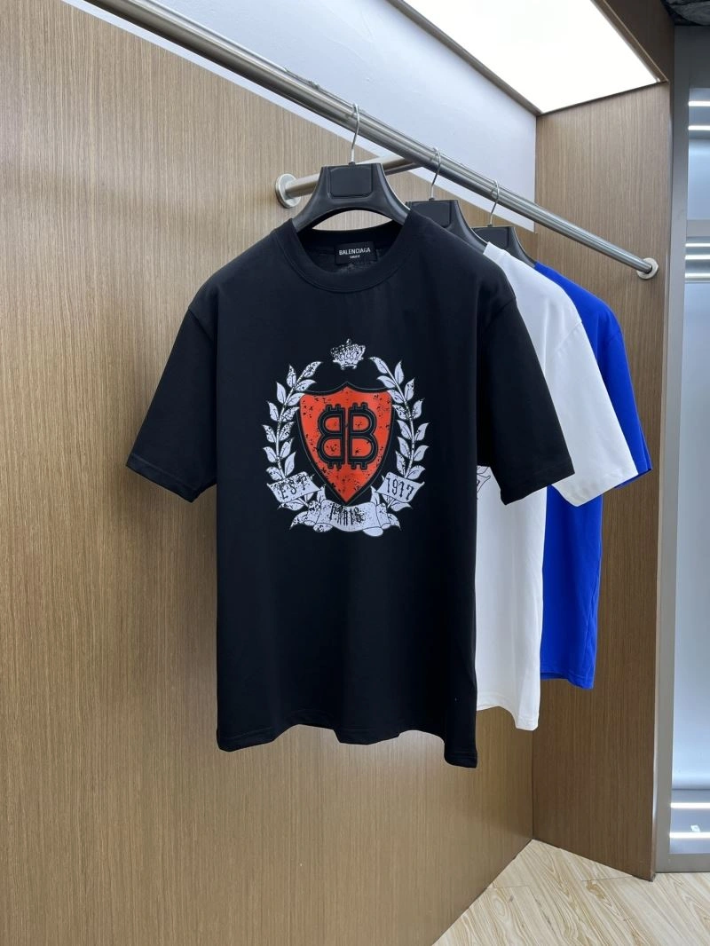 Fendi T-Shirts Chic 121656