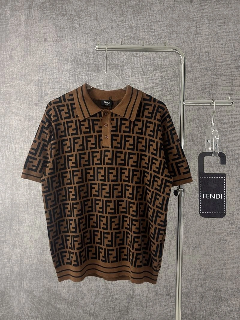 Fendi T-Shirts Sleek 121666