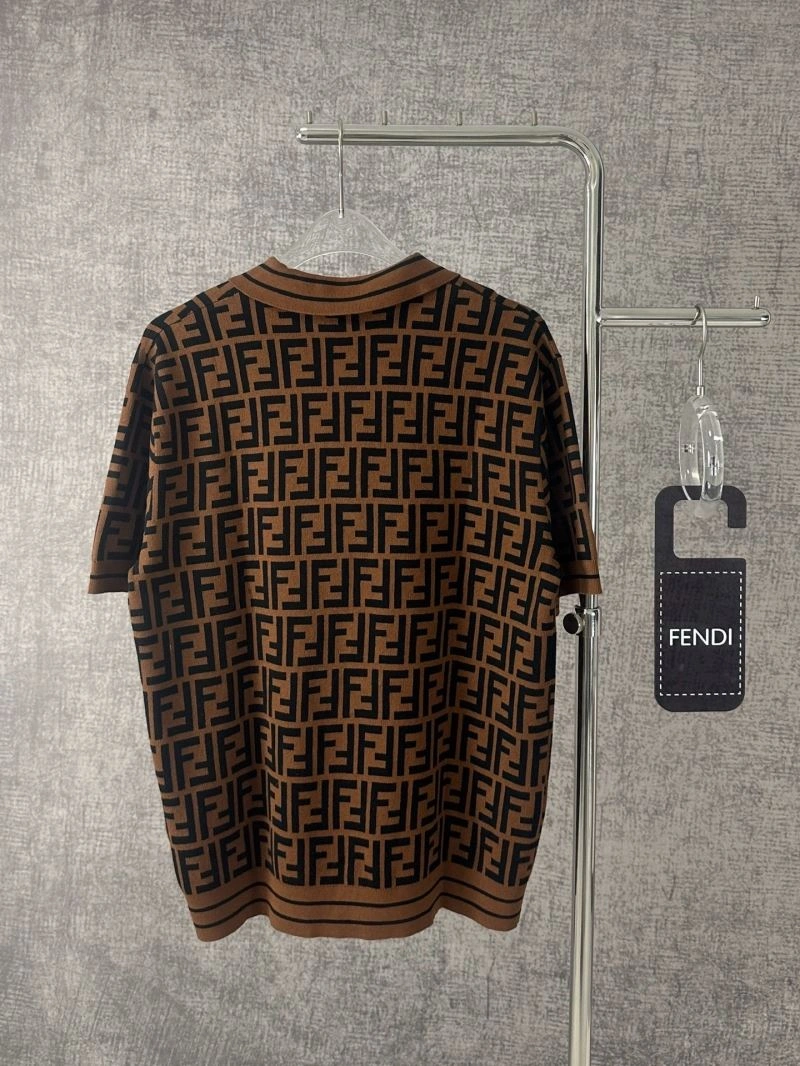 Fendi T-Shirts Sleek 121666