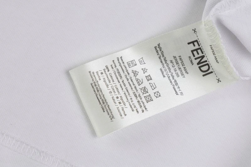 Reliable Fendi T-Shirts 121647