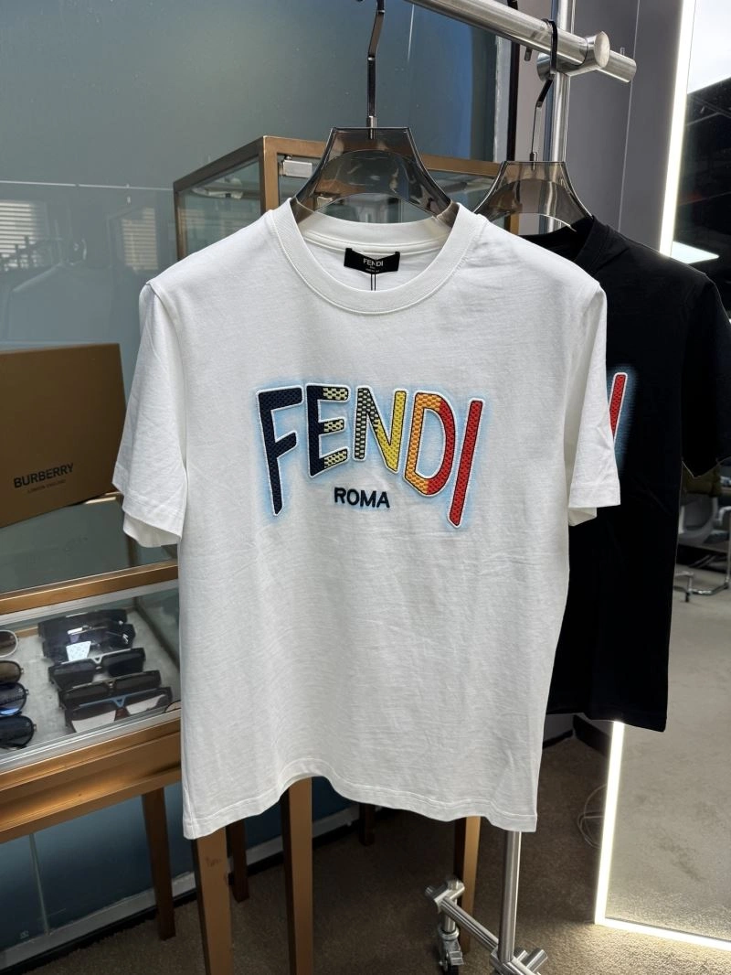 Lightweight Fendi T-Shirts 121645
