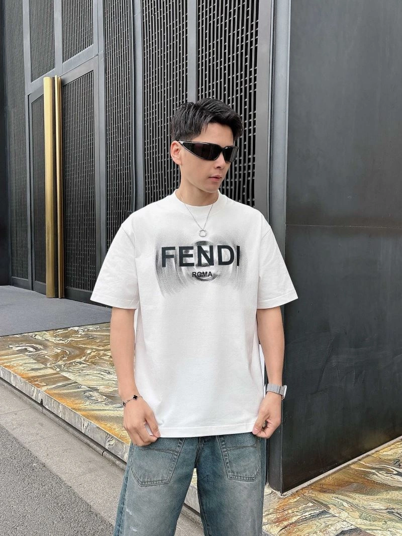 Functional Fendi T-Shirts 121643