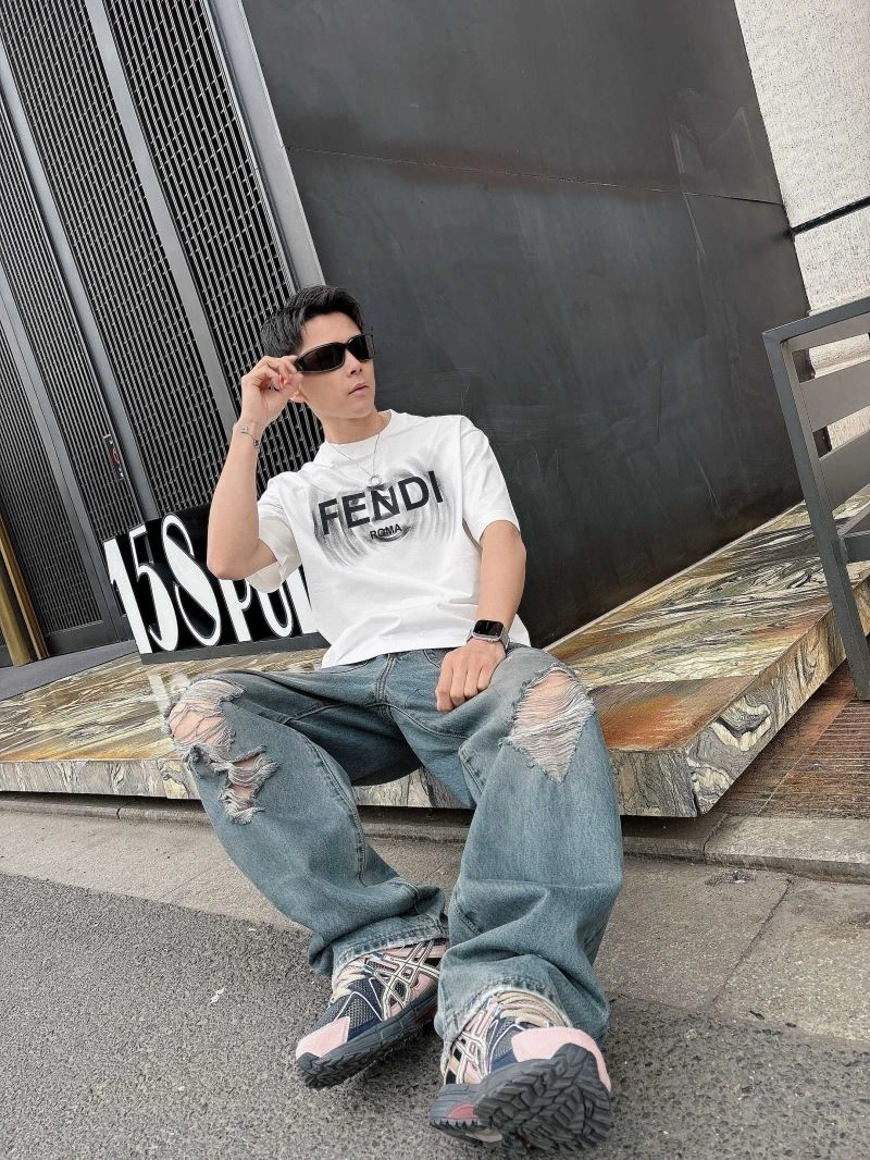 Functional Fendi T-Shirts 121643