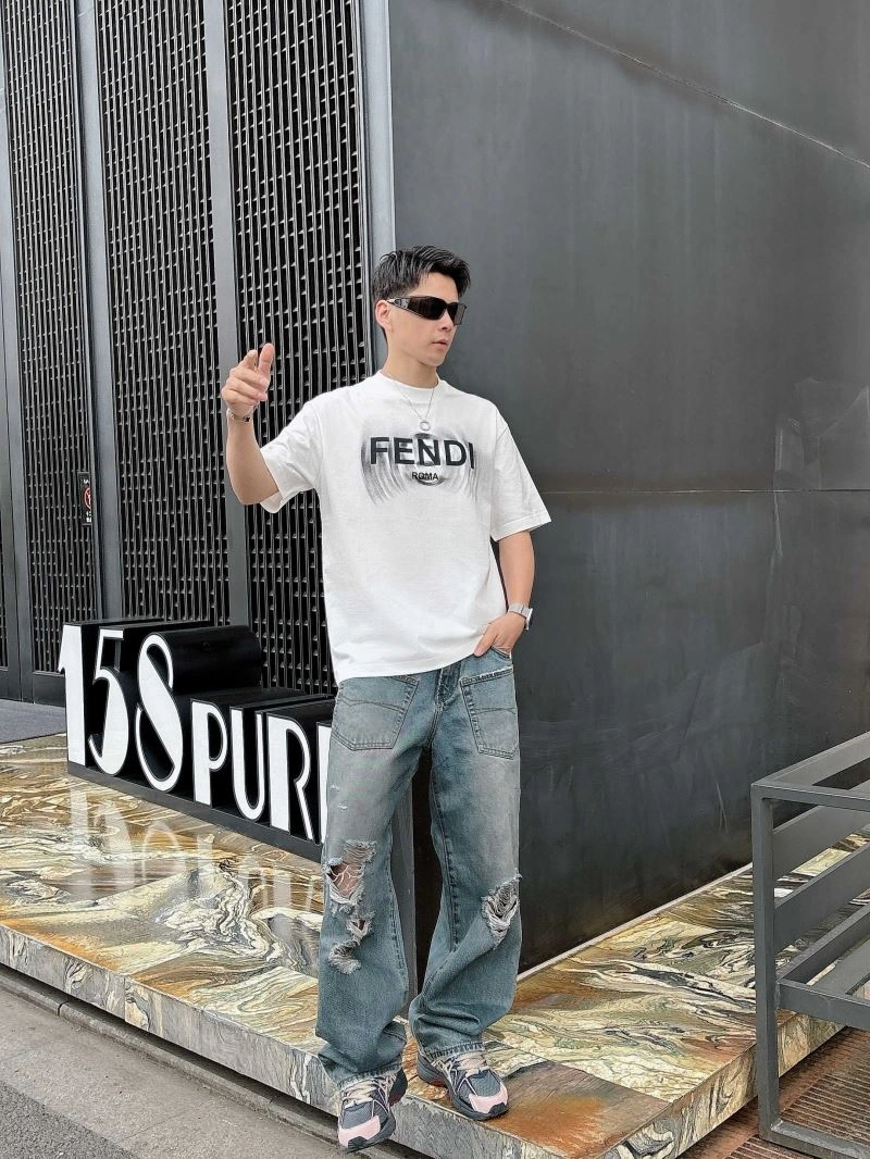 Functional Fendi T-Shirts 121643