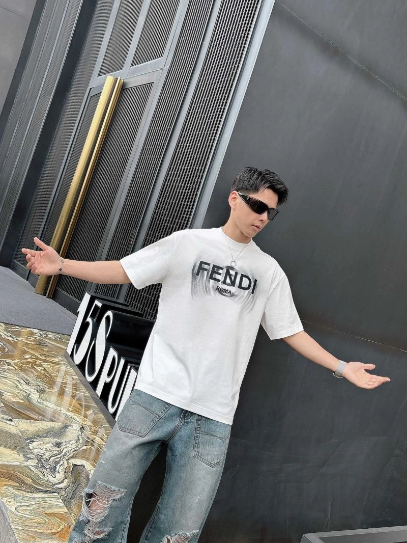 Functional Fendi T-Shirts 121643