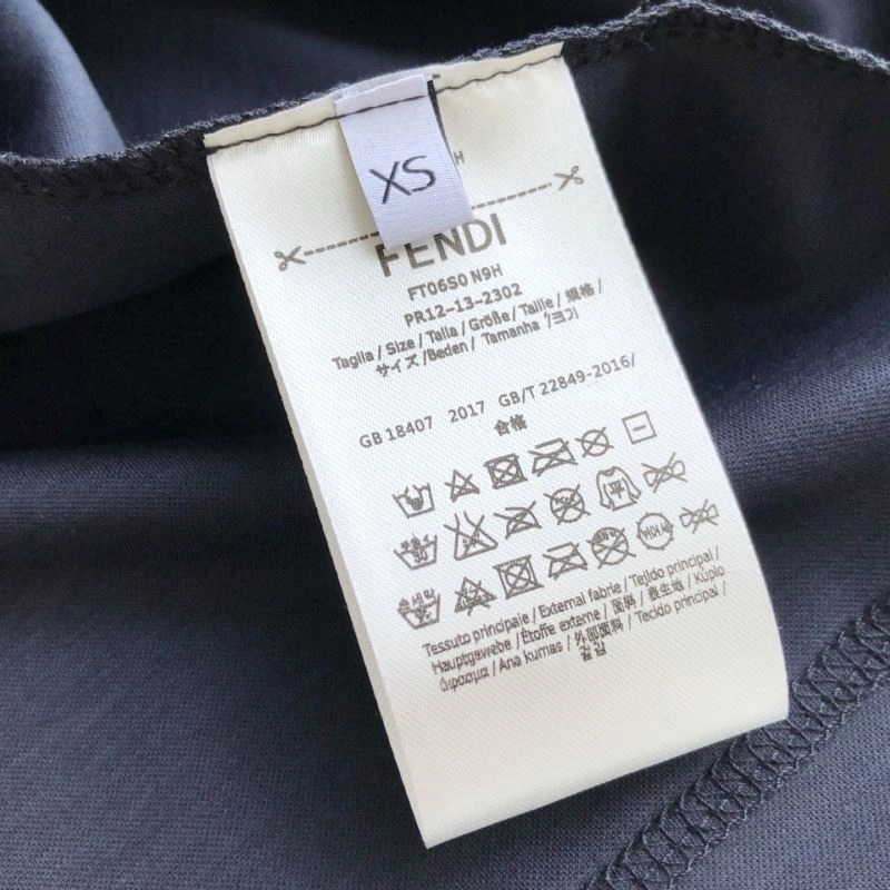 Fendi T-Shirts Original 121628