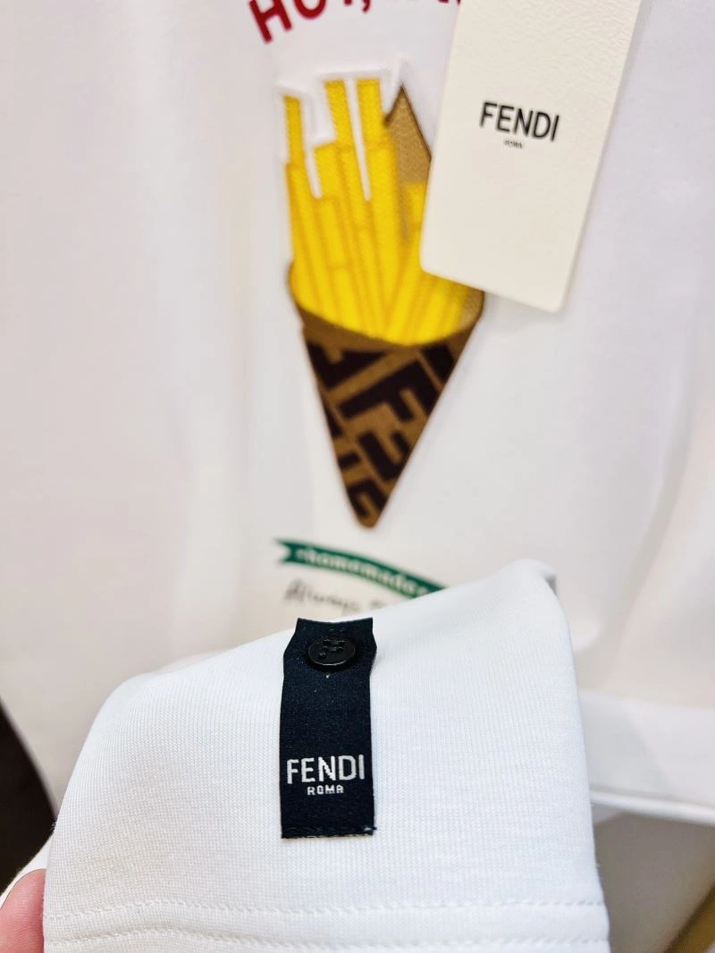 Modern Fendi T-Shirts 121610