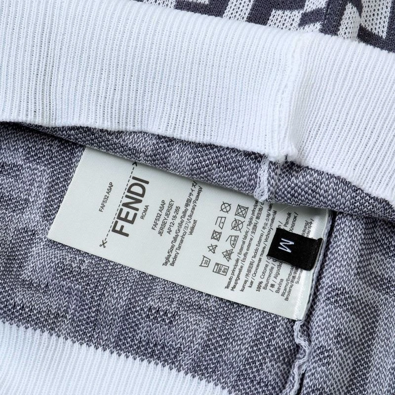 Fendi T-Shirts Lightweight 121608