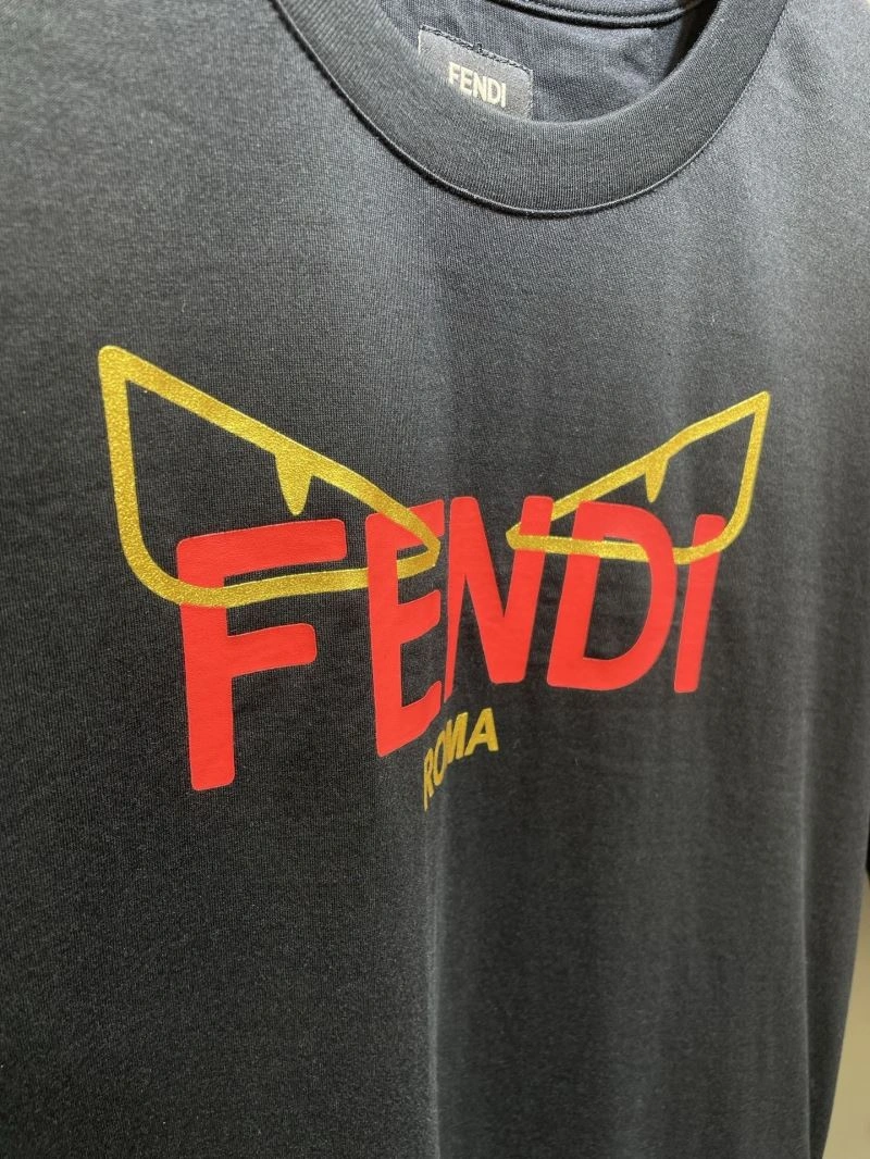 Fendi T-Shirts Soft 121609