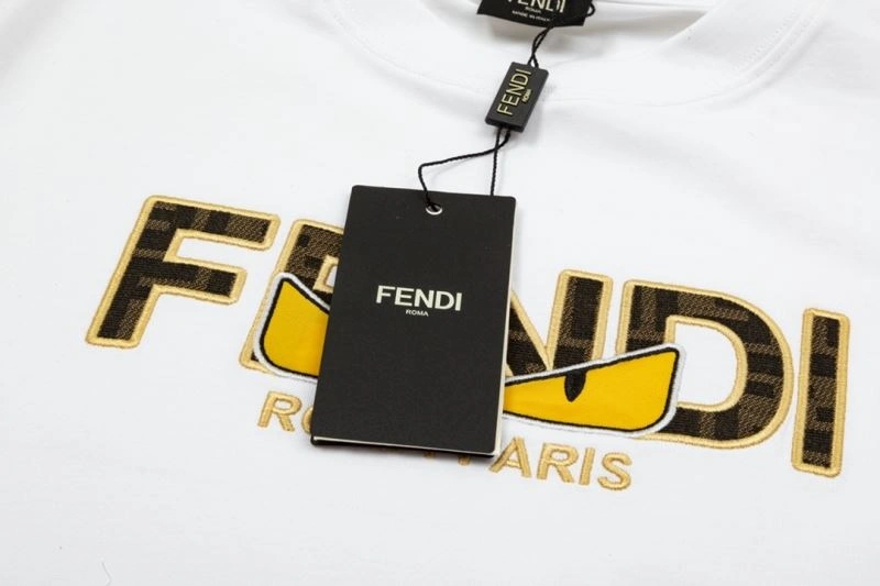 Fendi T-Shirts FreshLook 121493