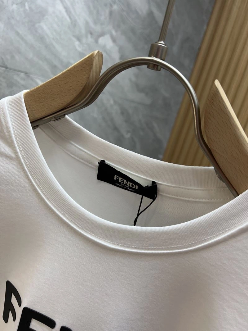 Fendi T-Shirts Effortless 121475