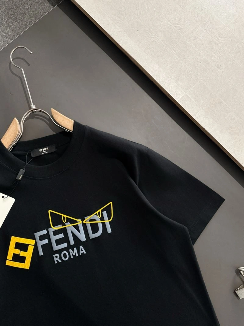Fendi T-Shirts SmoothTexture 121447