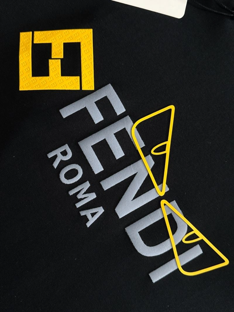 Fendi T-Shirts SmoothTexture 121447