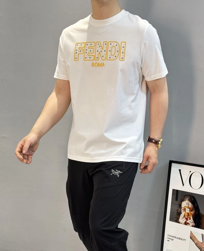 Vibrant Fendi T-Shirts 121454