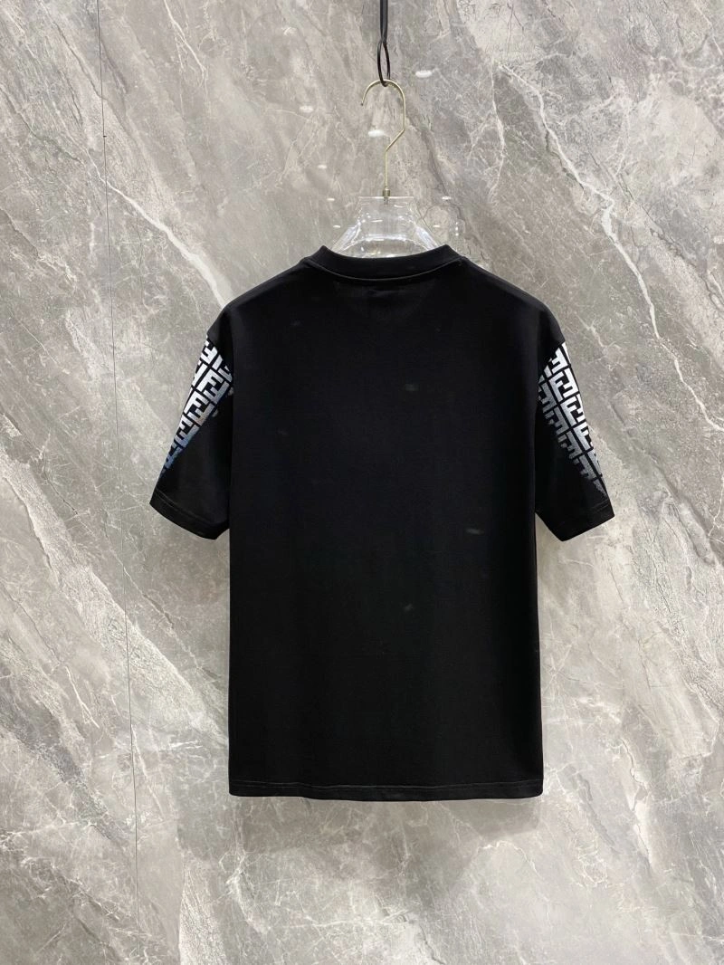 Fendi T-Shirts Lightweight 121461