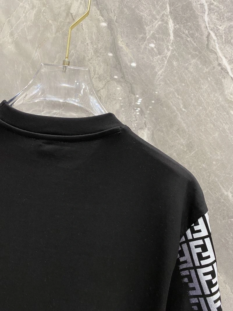 Fendi T-Shirts Lightweight 121461