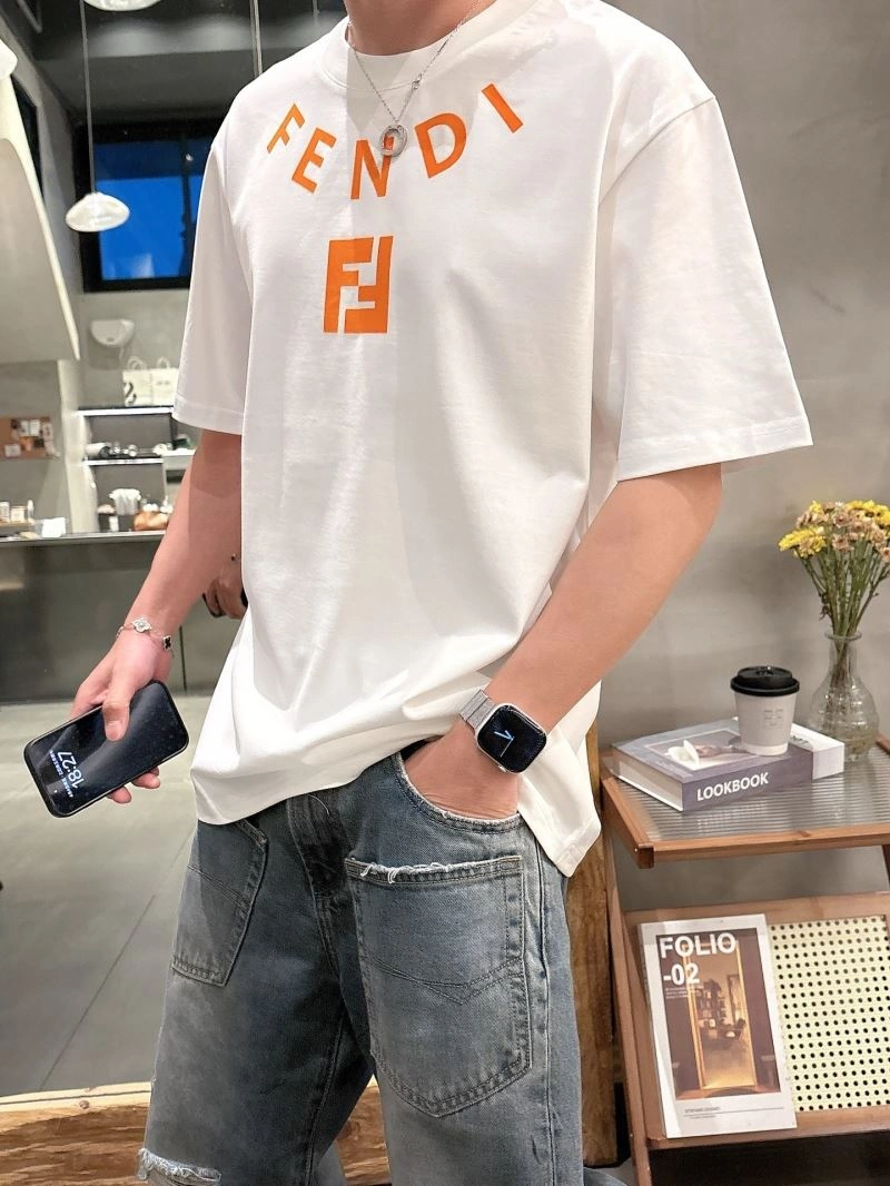 Vibrant Fendi T-Shirts 121471