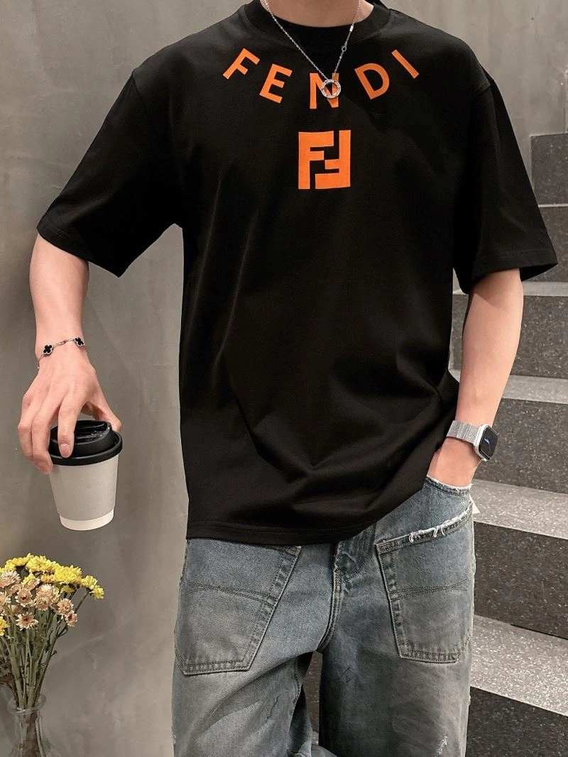 Stretchable Fendi T-Shirts 121468