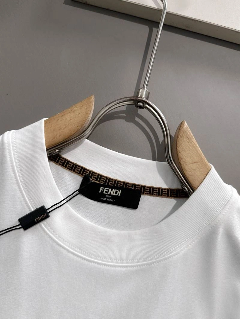 Fendi T-Shirts Classic 121457