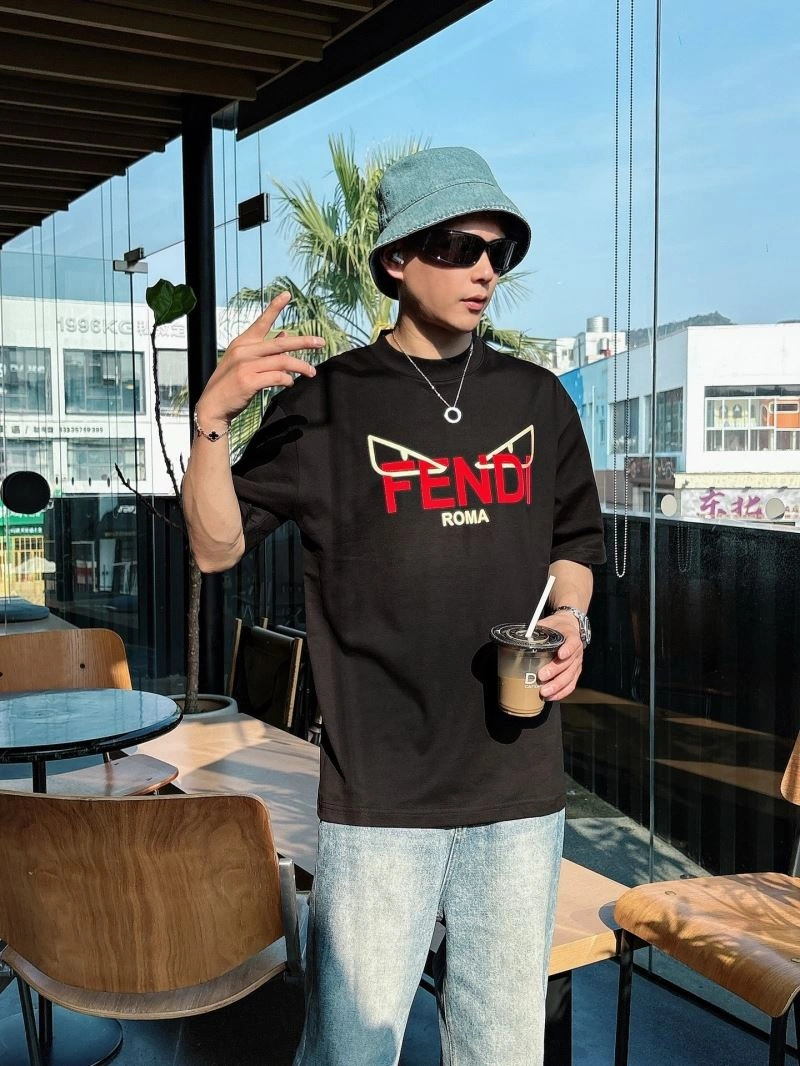 Classic Fendi T-Shirts 121439