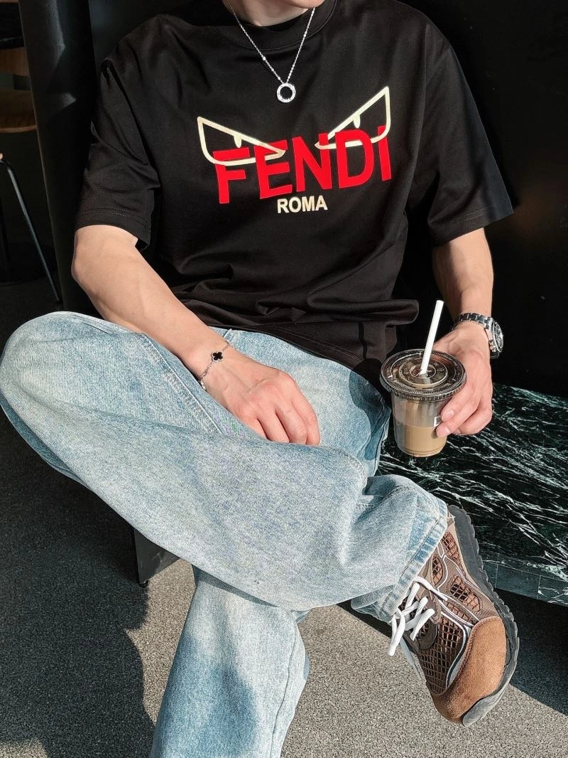 Classic Fendi T-Shirts 121439
