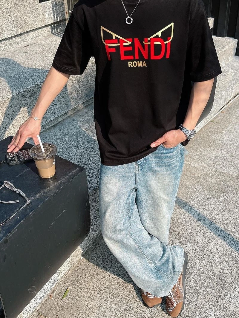 Classic Fendi T-Shirts 121439