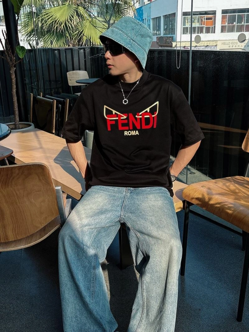 Classic Fendi T-Shirts 121439