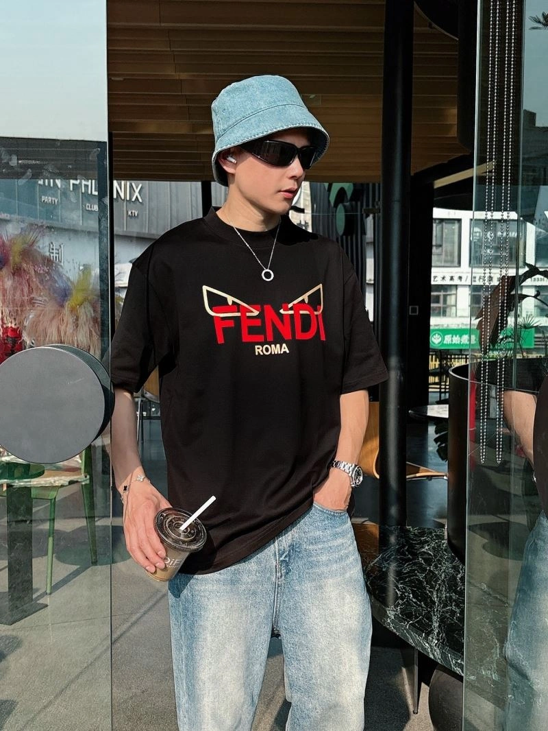 Classic Fendi T-Shirts 121439