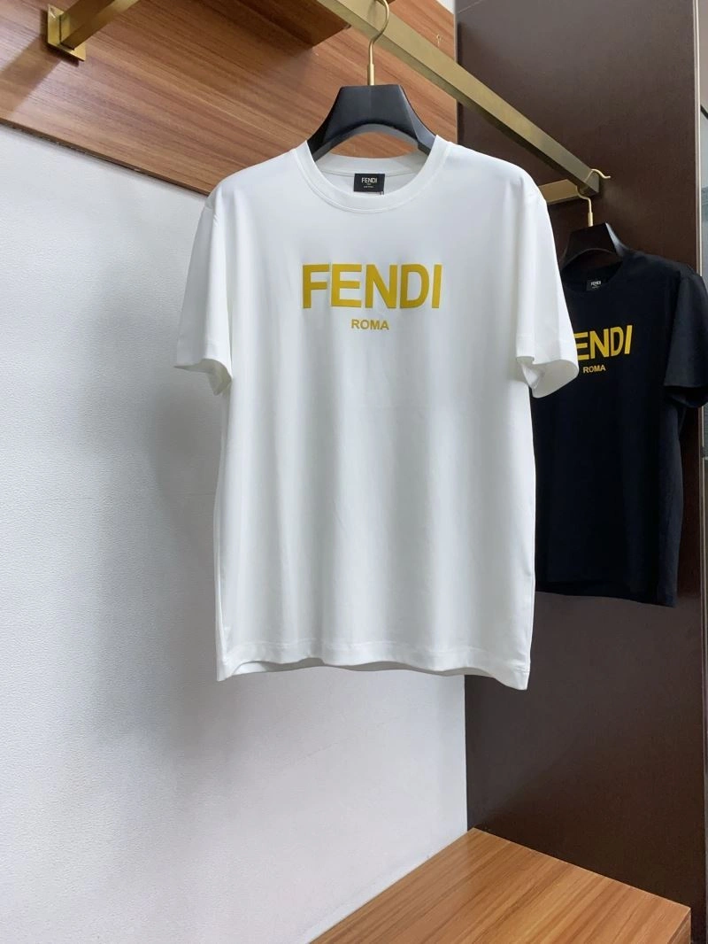Fendi T-Shirts Soft 121435