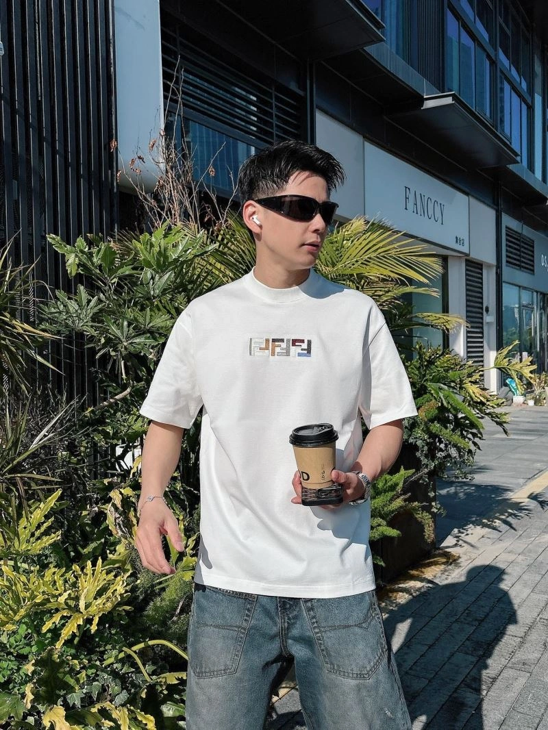 Durable Fendi T-Shirts 121434