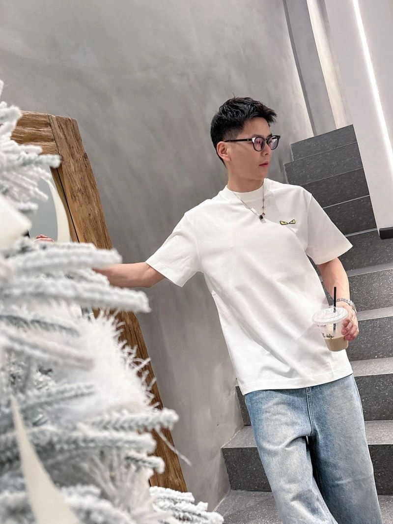 Lightweight Fendi T-Shirts 121415