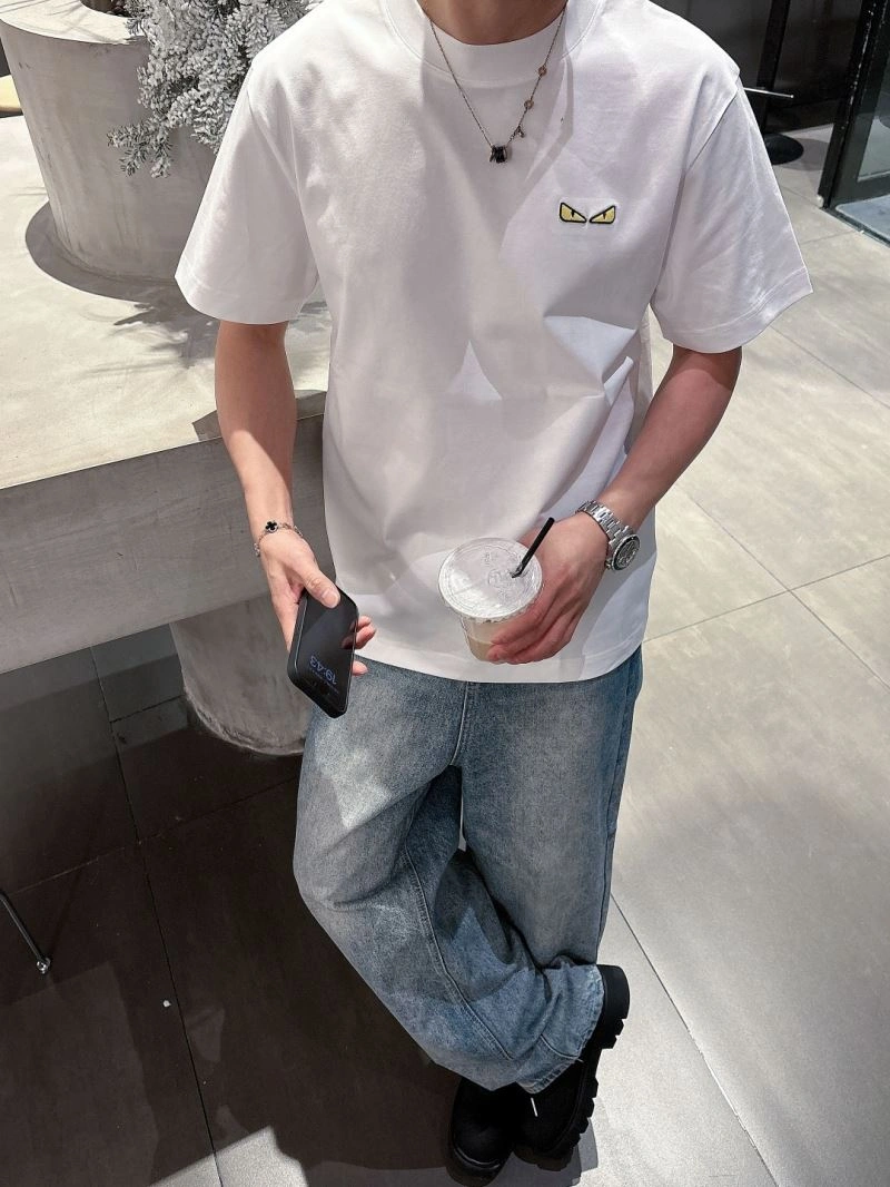 Lightweight Fendi T-Shirts 121415
