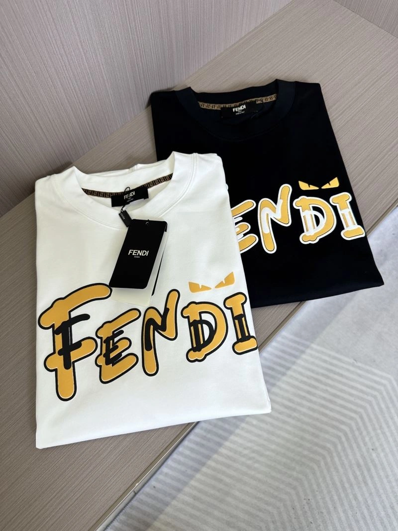 Fendi T-Shirts ComfortFit 121423
