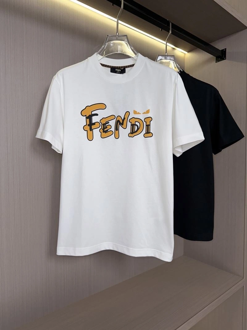 Fendi T-Shirts ComfortFit 121423