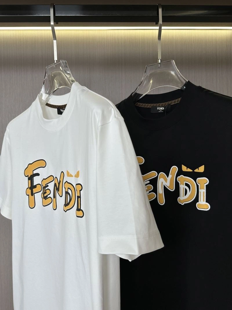 Fendi T-Shirts ComfortFit 121423