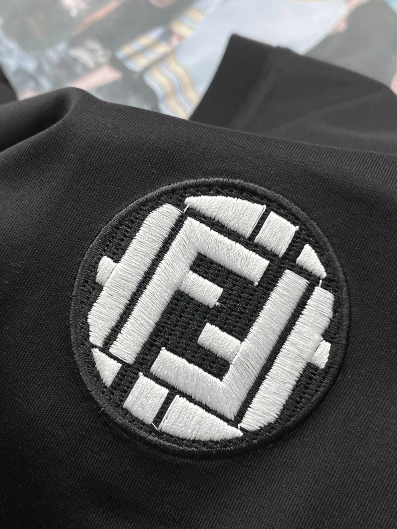 Fendi T-Shirts TimelessDesign 121414