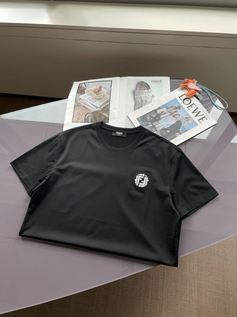 Fendi T-Shirts TimelessDesign 121414