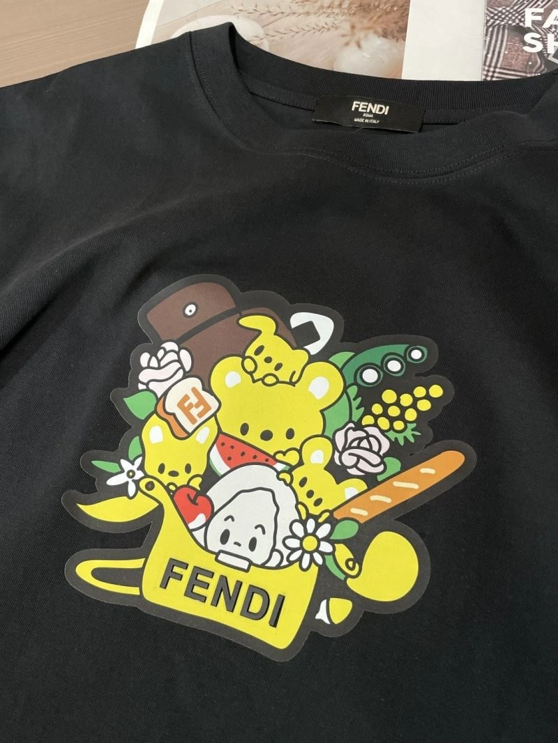 Fendi T-Shirts OnTrend 121427