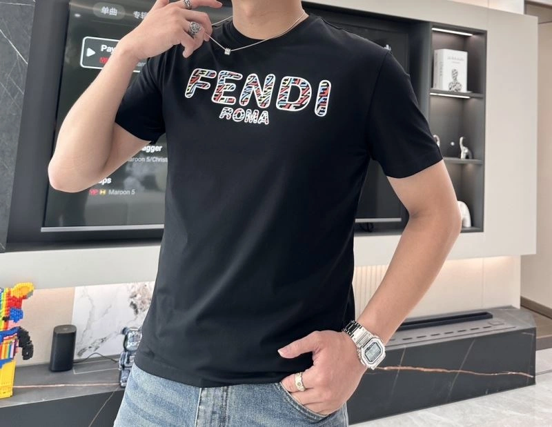 Fendi T-Shirts Lightweight 121425