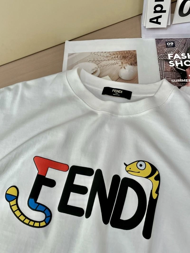 Sleek Fendi T-Shirts 121405
