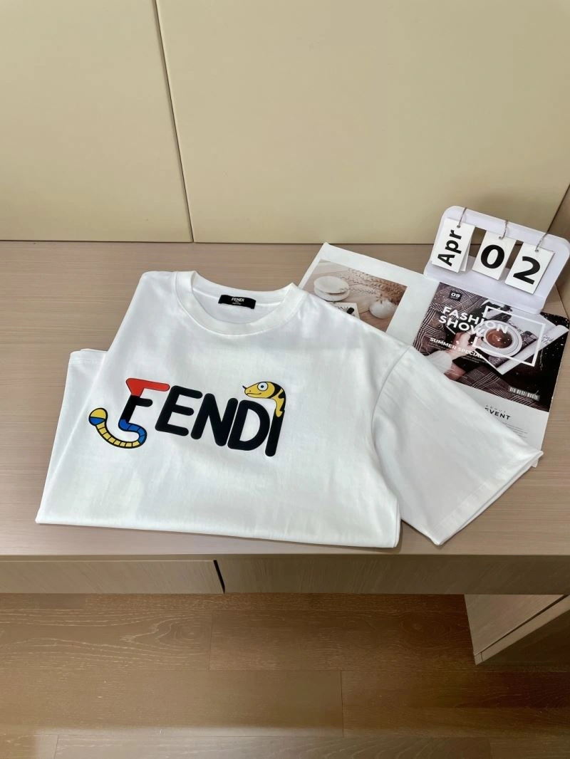 Sleek Fendi T-Shirts 121405