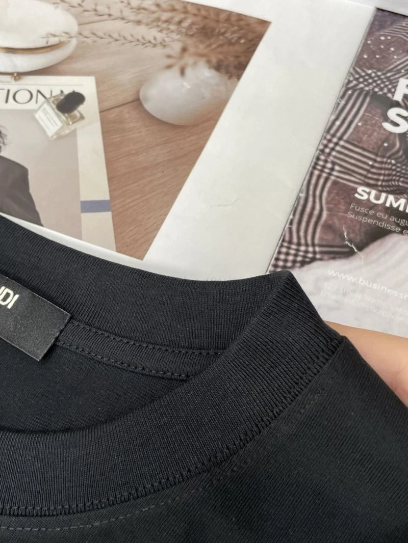Compact Fendi T-Shirts 121416