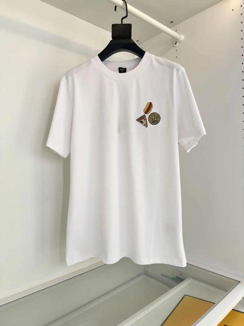 Comfortable Fendi T-Shirts 121422