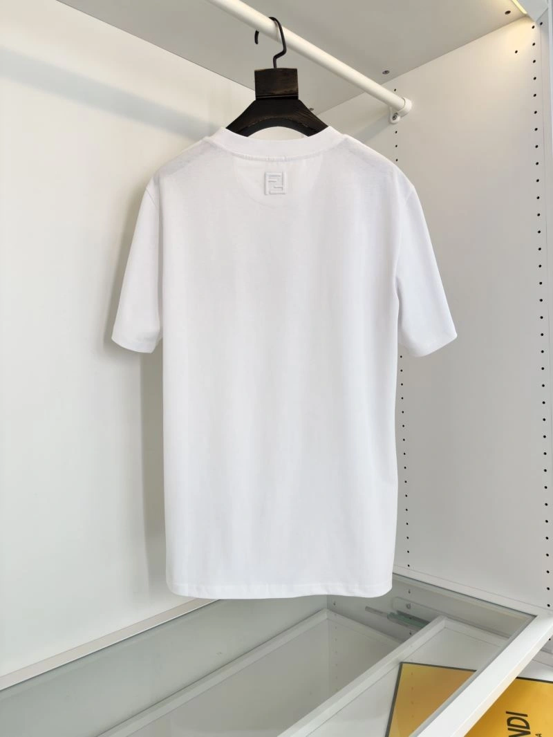 Comfortable Fendi T-Shirts 121422