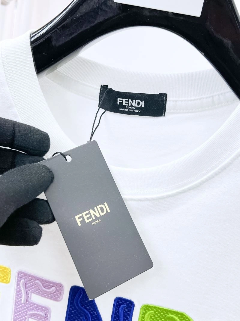 Fendi T-Shirts Premium 121396