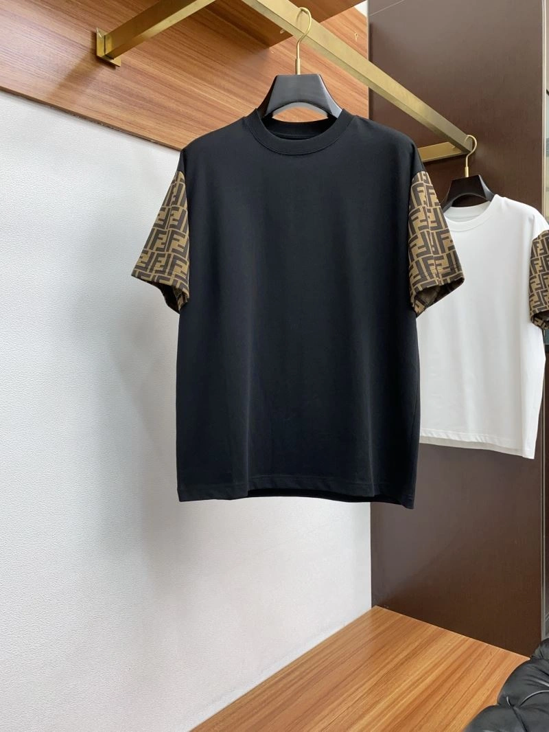 SmoothTexture Fendi T-Shirts 121397