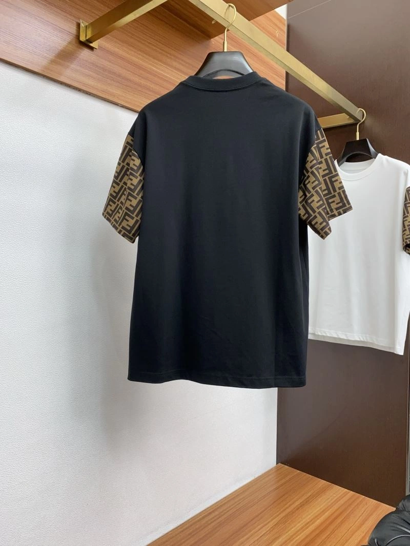 SmoothTexture Fendi T-Shirts 121397