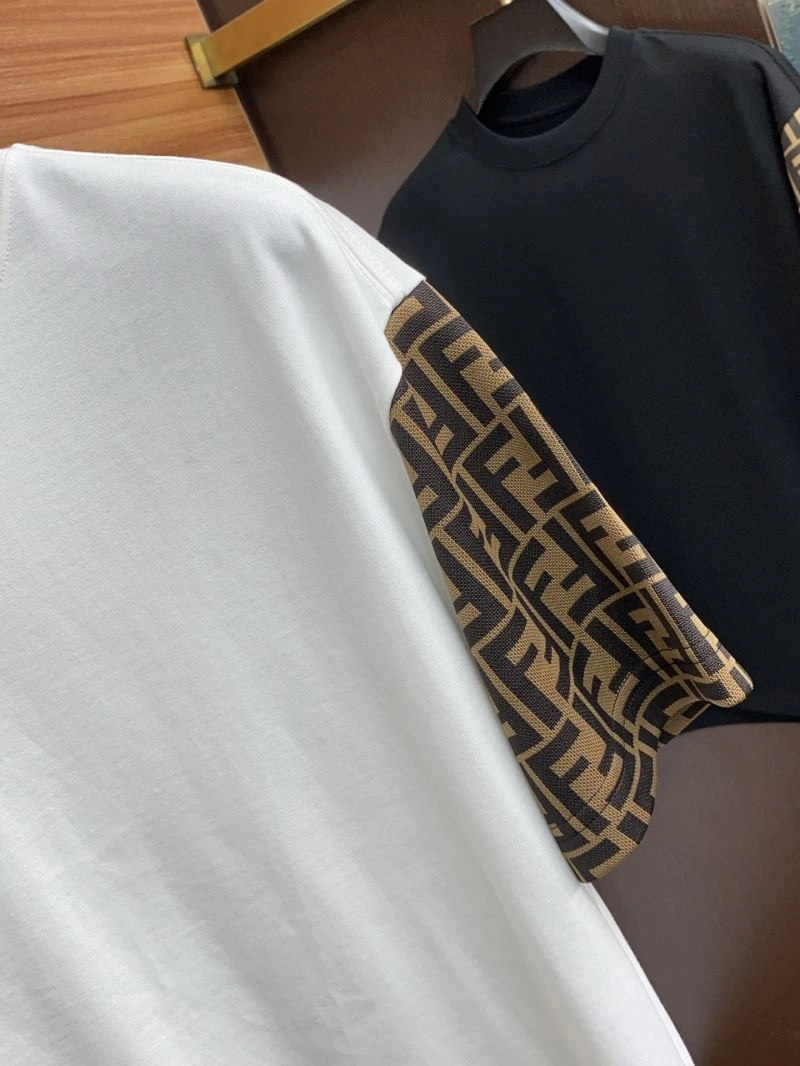 Fendi T-Shirts Elegant 121412